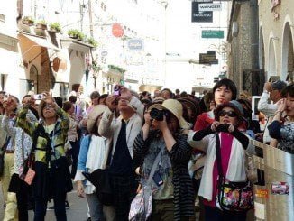 En 2016 el crecimiento de los ingresos por turismo de la balanza de pagos mantendrá la tendencia moderada que se apreció el pasado año