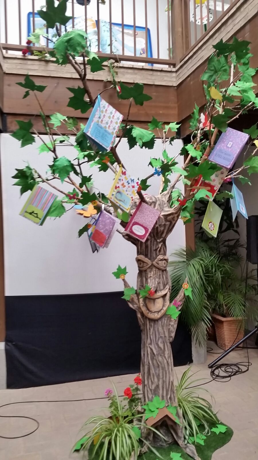 Imagen del árbol de la poesía