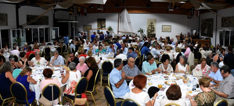 Cena solidaria de Madre Corjae en el Real Club Náutico de Cádiz