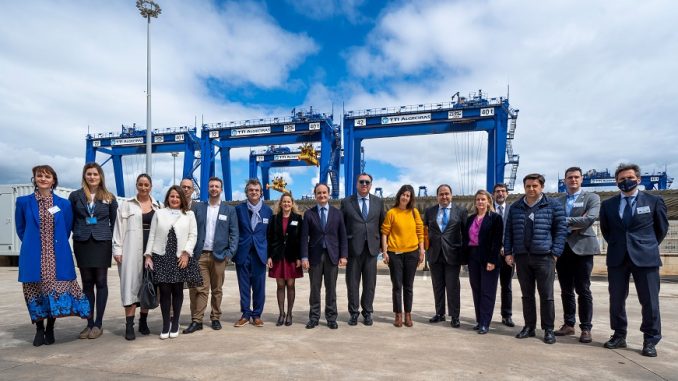 Foto Familia Sesión Inaugural Club Asia