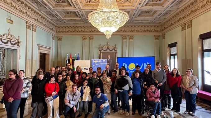 El Ayuntamiento acoge la lectura del manifiesto con motivo del Día Mundial del Síndrome de Down
