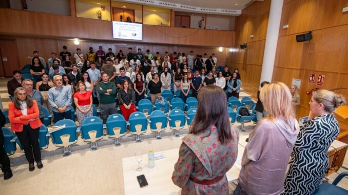 d16523ce-f2db-4e48-91ca-34407064665b